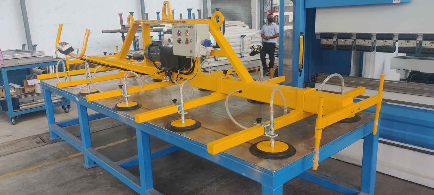 Vacuum lifter Manufacturers for Heavy Material in Ahmedabad